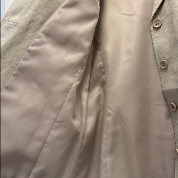 Cream linen safari style jacket - Picture 2 of 5